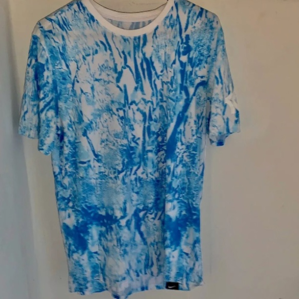Nike dri fit large t shirt blue white KD athletic